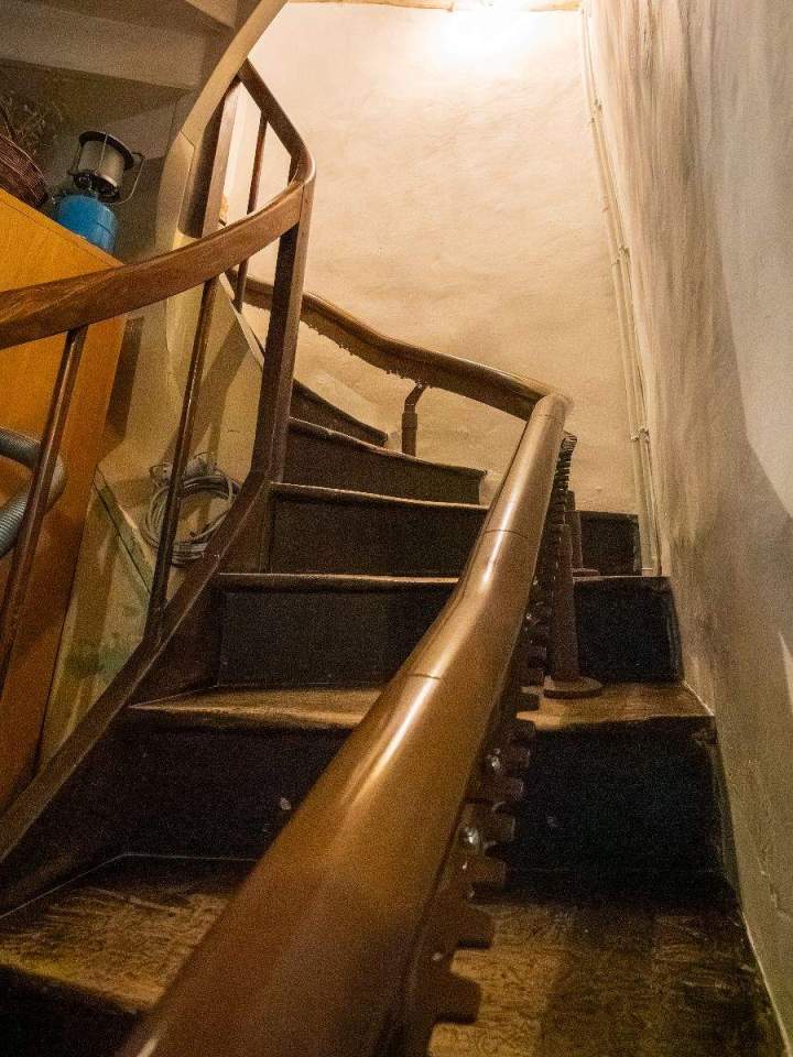 Élargisseur d'escalier tournant Le Mans