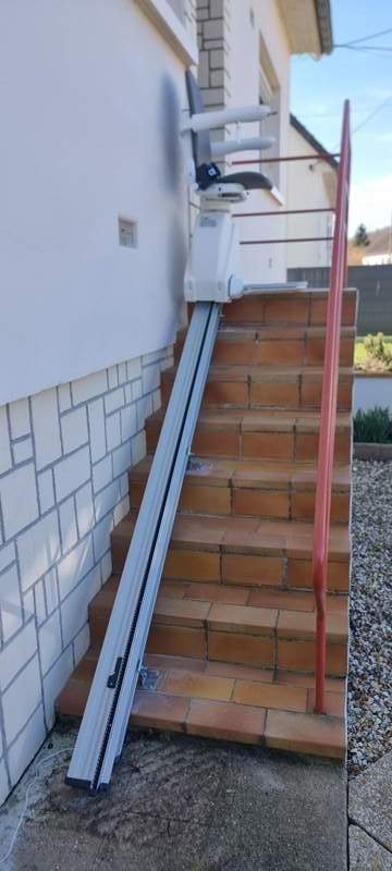 Fauteuil élévateur pour escalier droit Le Mans